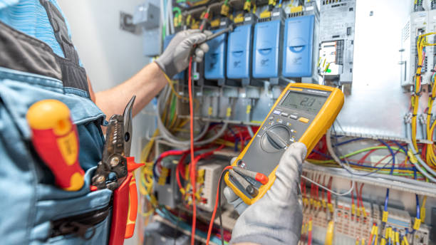 Best Electrical Outlet Repair  in St James City, FL